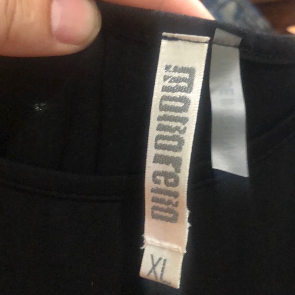 Lace Edge Cami with adjustable straps - Picture 3 of 3